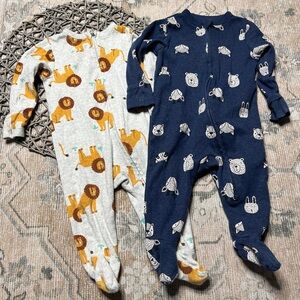 Old Navy Kids Footies - Gray with Lions and Navy with Animals